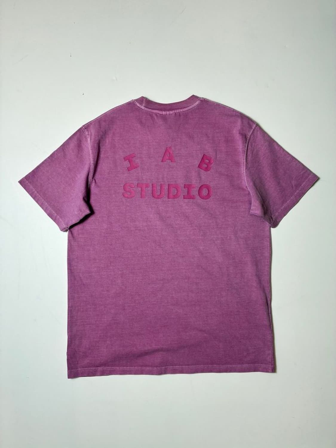 아이앱스튜디오 피그먼트 빅로고 반팔 티셔츠 PN9579 상품이미지1