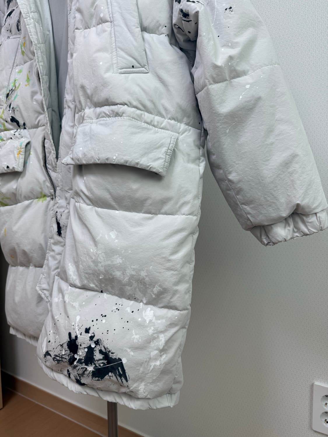 빈티지 페인팅 롱패딩 상품이미지5