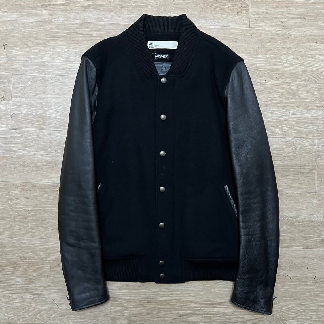 로파이 신슐레이트 양가죽 배색 스타디움 바시티자켓 [블랙] L/100 상품이미지1