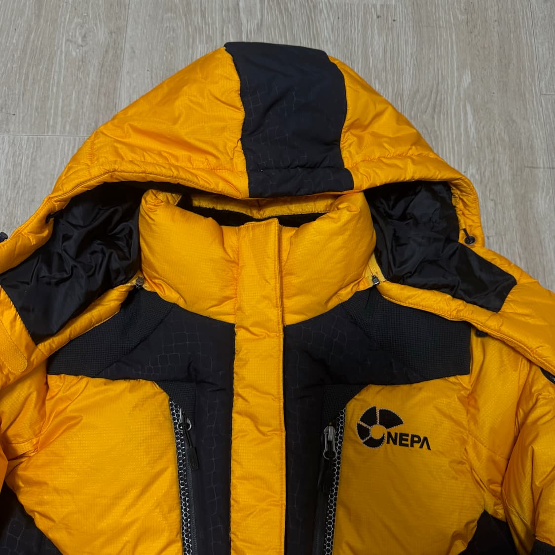 네파 남성 덕다운 노리밋 800 후드 패딩 M/95  상품이미지2