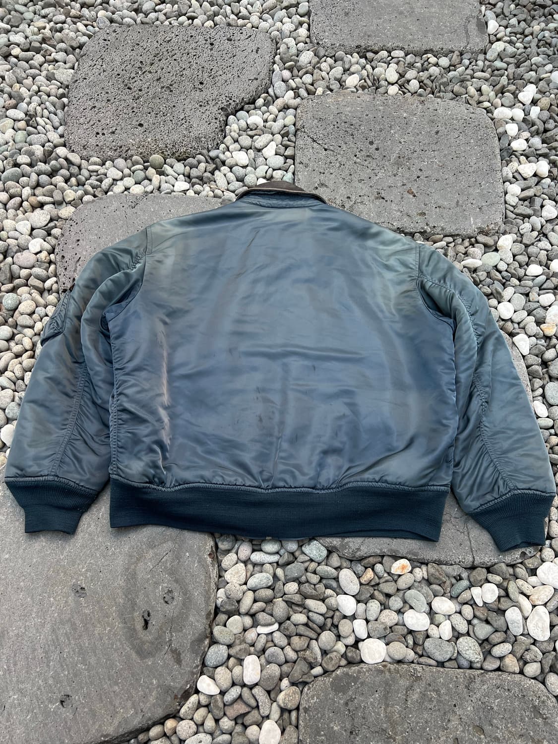 2000s HARD FADED ALPHA CWU 45 알파인더스트리 봄버 상품이미지2