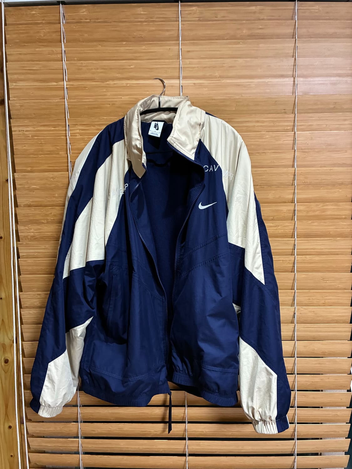 카브엠트 나이티 트랙자켓 상품이미지1