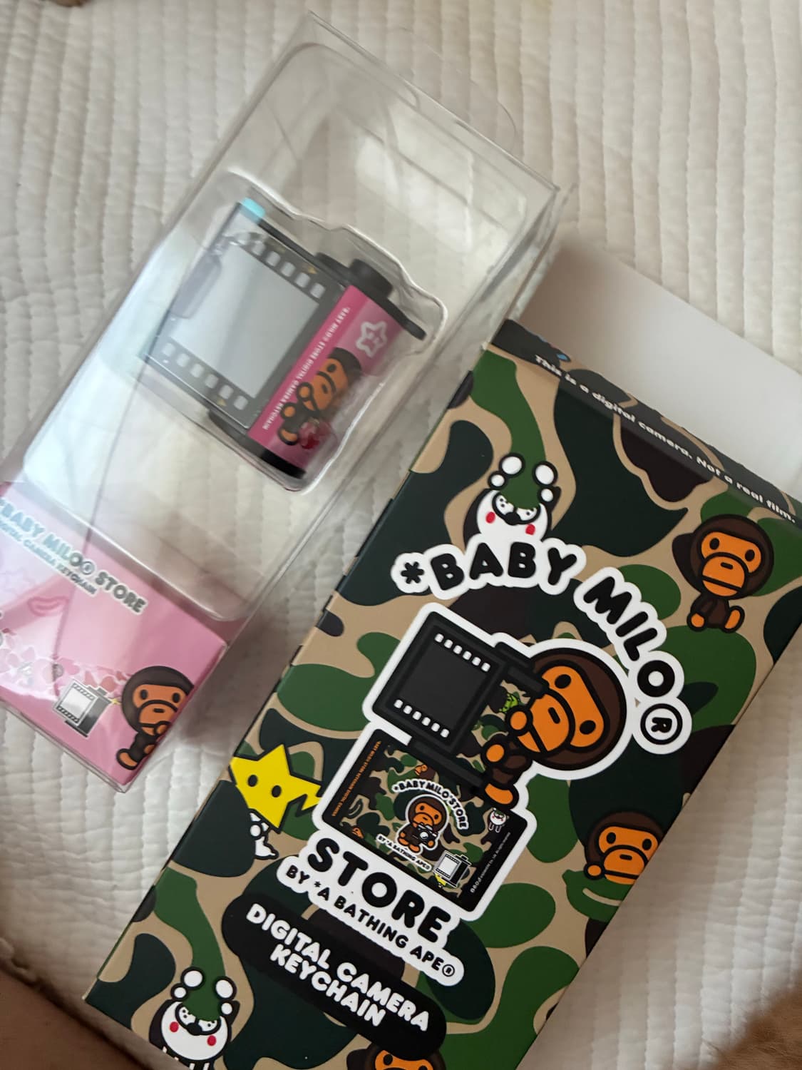 베이프 마일로 카메라 키링 (교환) 상품이미지1