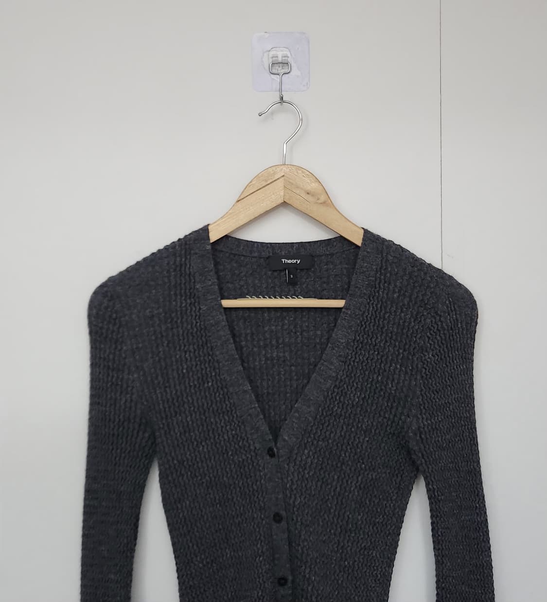 띠어리 90 55 니트가디건 브이넥가디건 상품이미지7