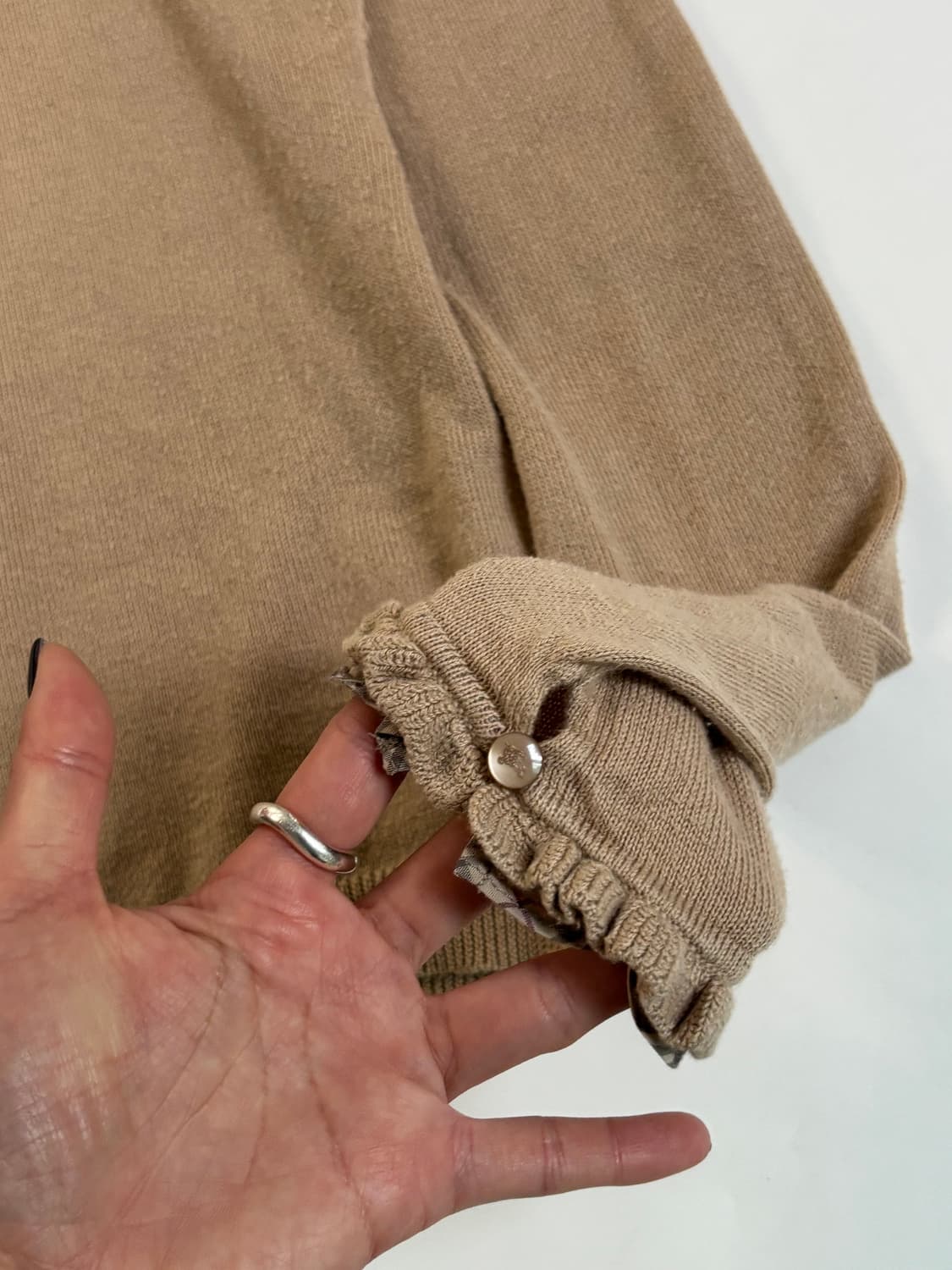 Burberrys 버버리 블루라벨 베이지컬러 프릴 슬리브니트 상품이미지7