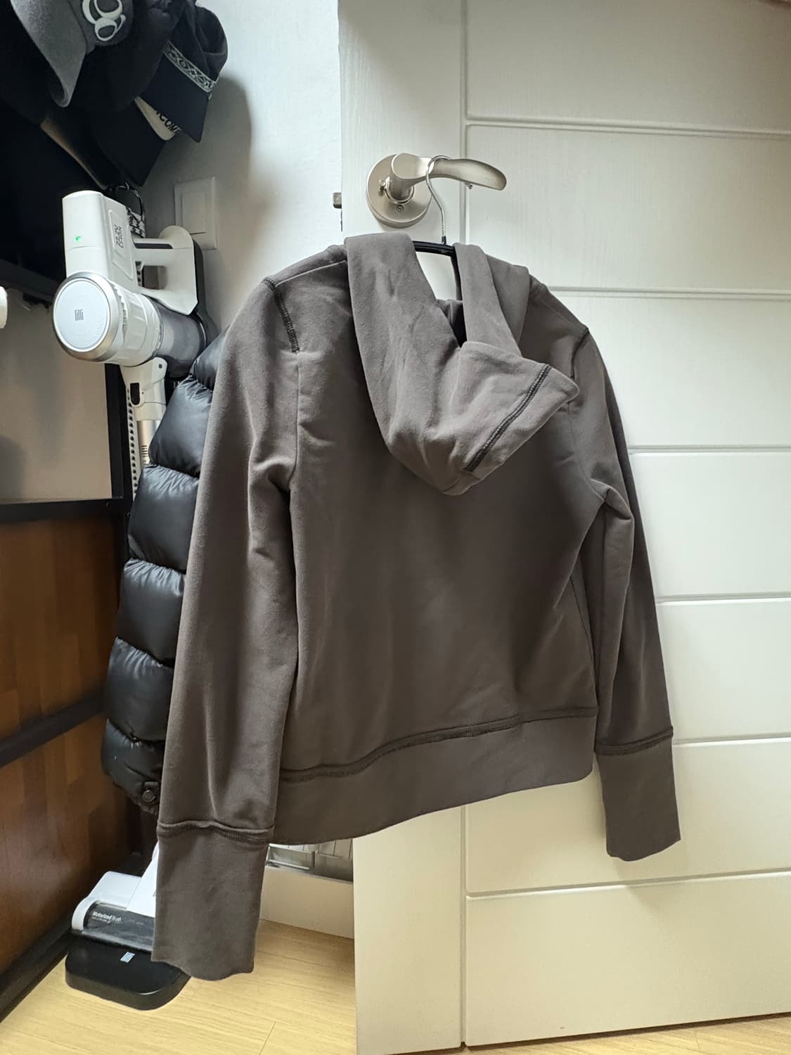 1회착용) 코이세이오 스티치 후드집업 다크 브라운 상품이미지4