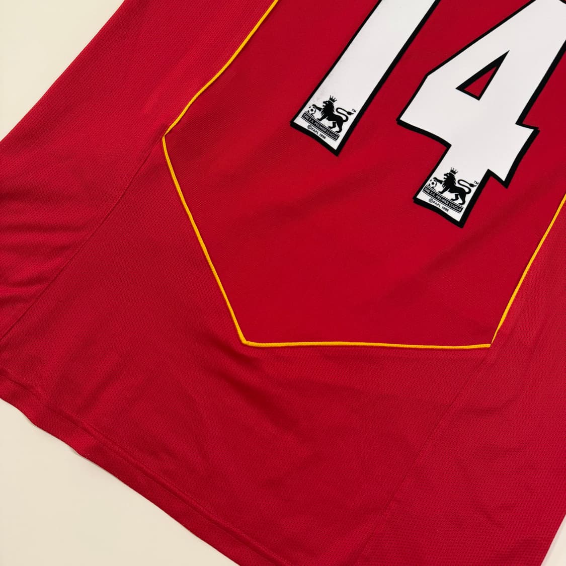 04-05 아스날 홈 앙리 유니폼 상품이미지3