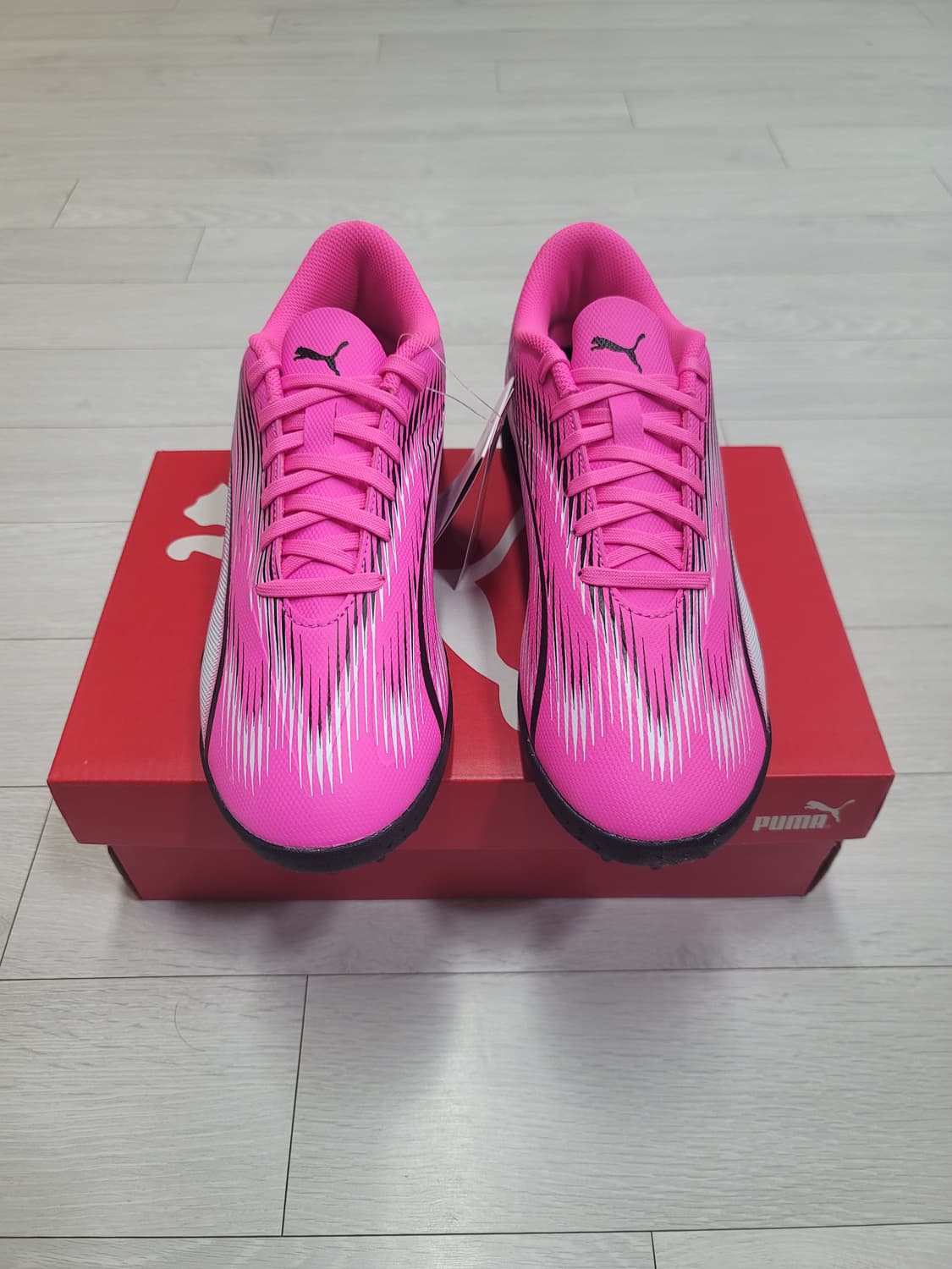 (250)푸마 풋살화 울트라 플레이 TT[대전 직거래도 가능] 상품이미지4