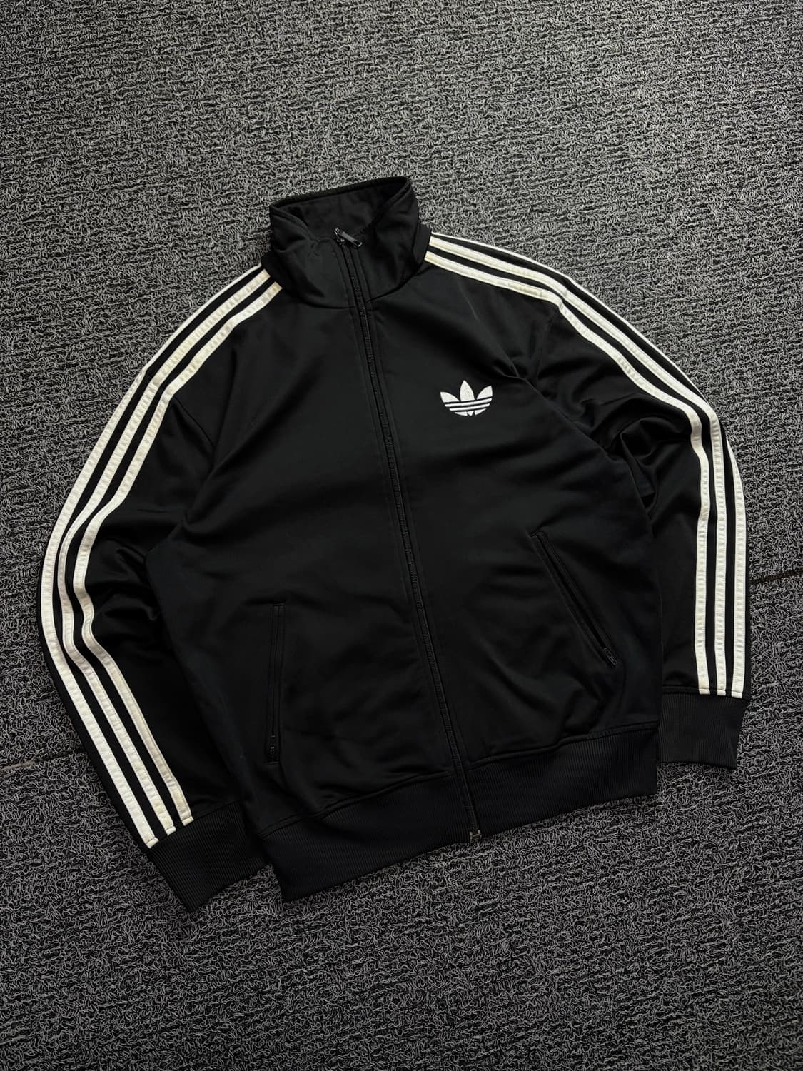 아디다스 파이어버드 og 박시핏 트랙탑 져지 블랙 1555 상품이미지1