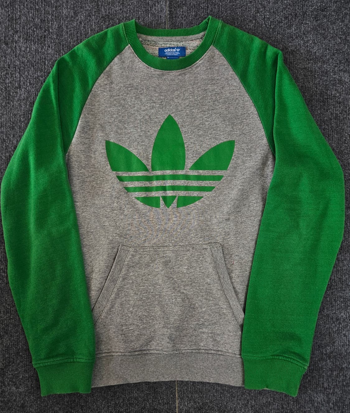 아디다스 올드스쿨 트레포일 나그랑 맨투맨 급처 상품이미지1