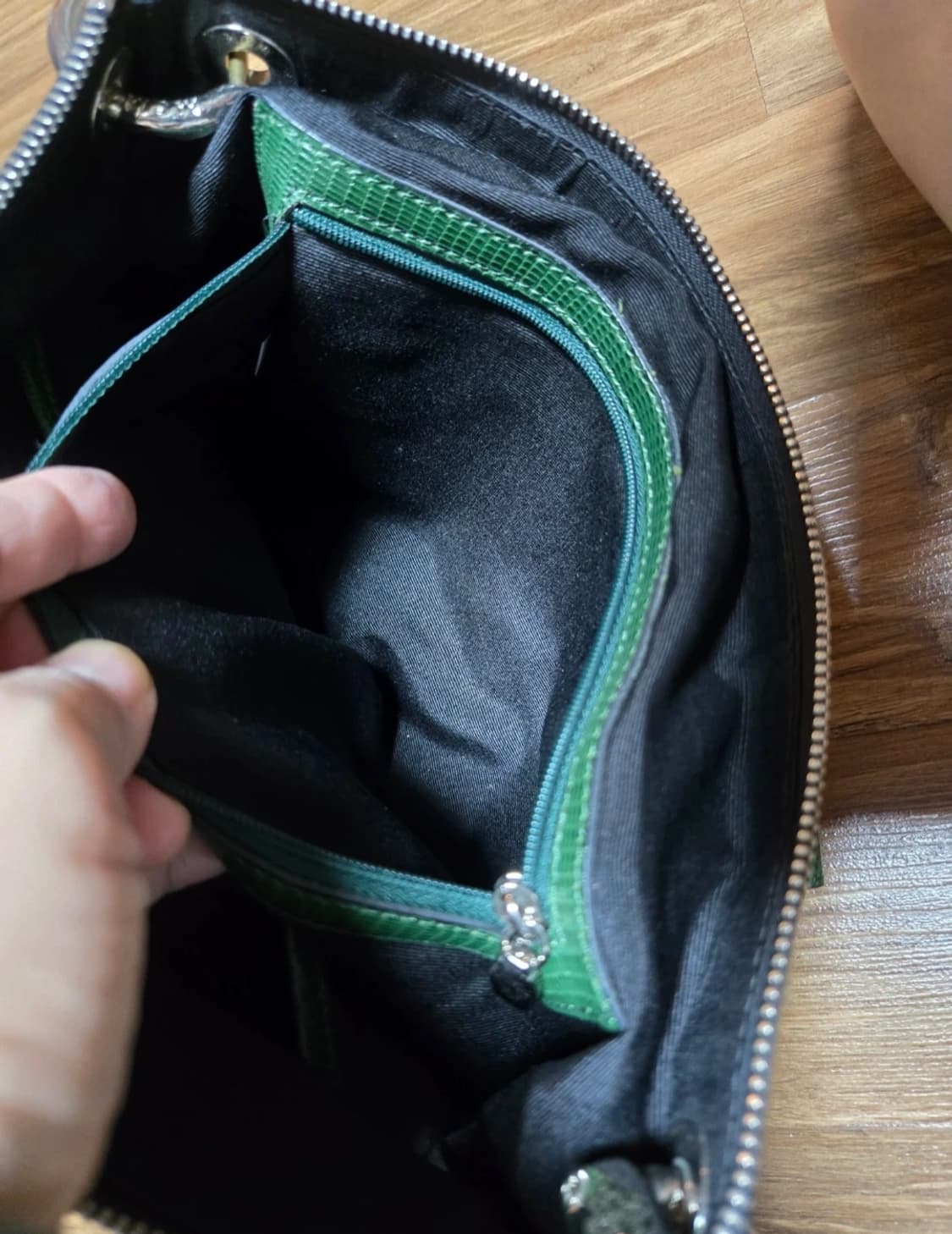 MCM 바이컬러 더블 포켓백 [정품] 상품이미지3