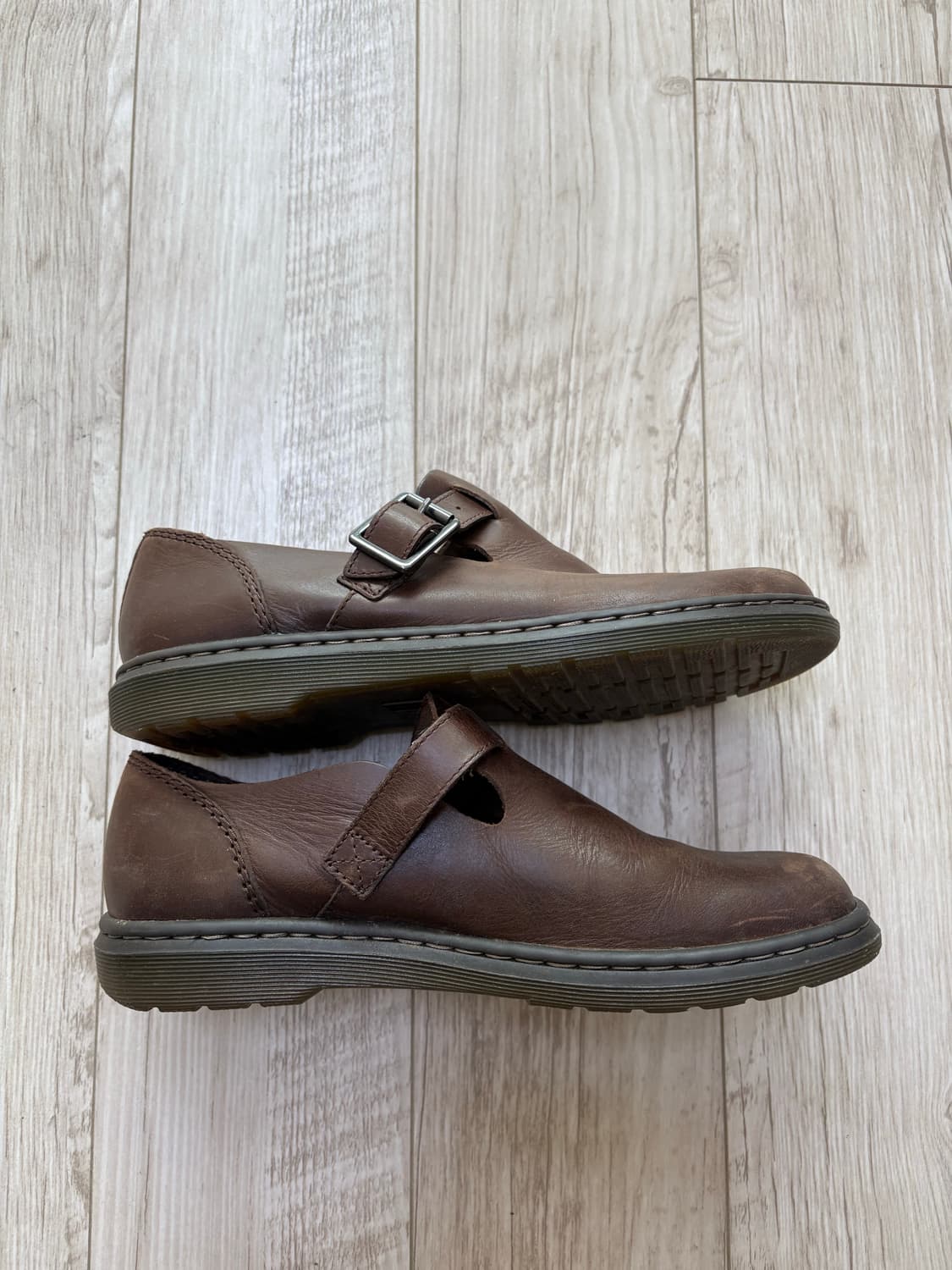 닥터마틴 패트리샤 브라운 250 상품이미지3