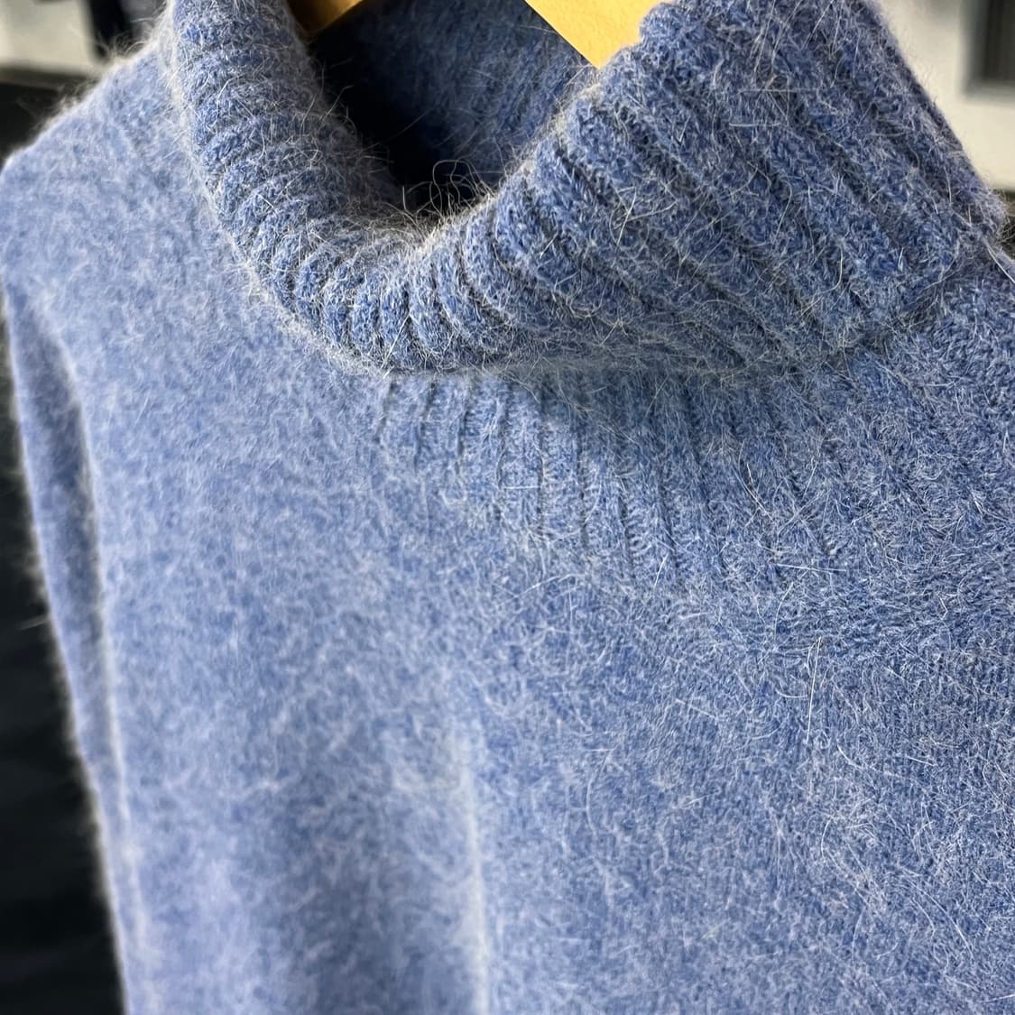 [M] 앤더슨벨 앙고라 터틀넥 니트 상품이미지5