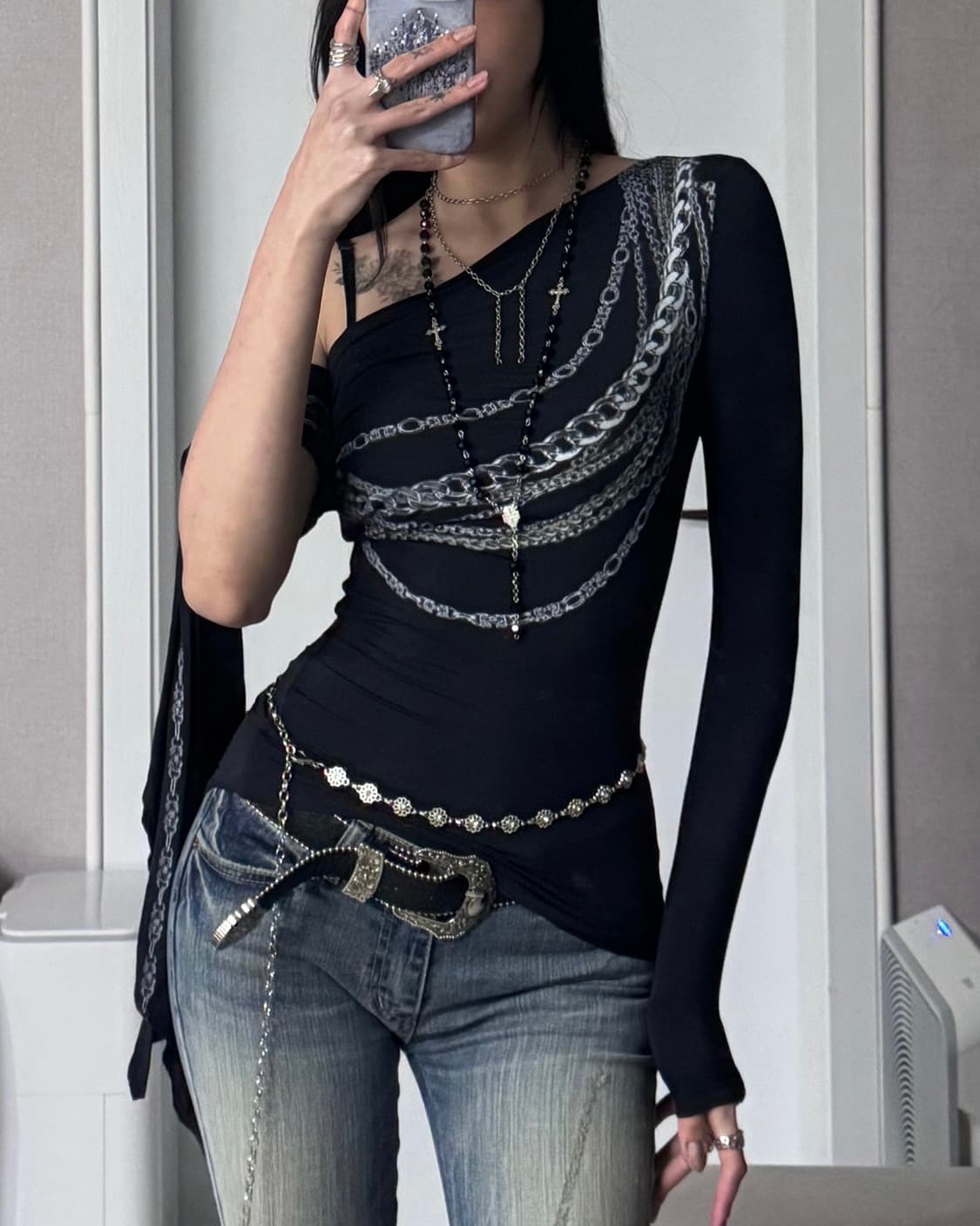 ༒ Chain Print French Off Shoulder Top 상품이미지2
