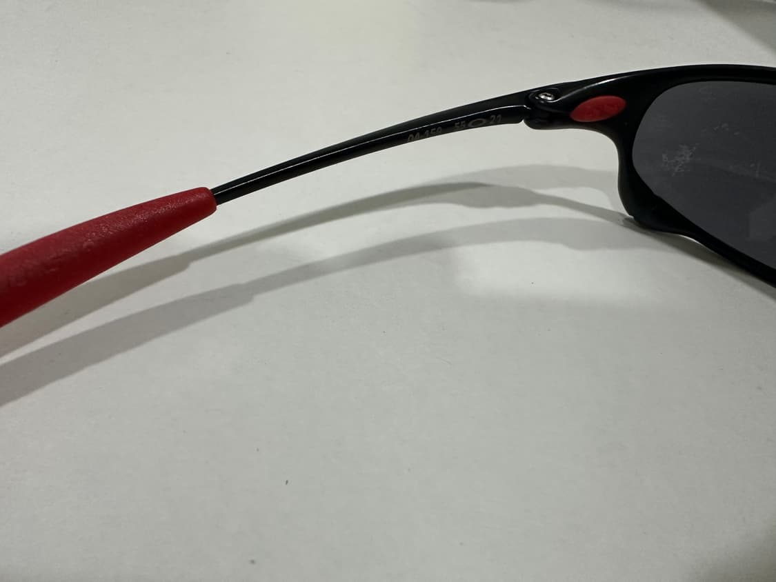 오클리 엑스메탈 줄리엣 두가티 콜라보 상품이미지3