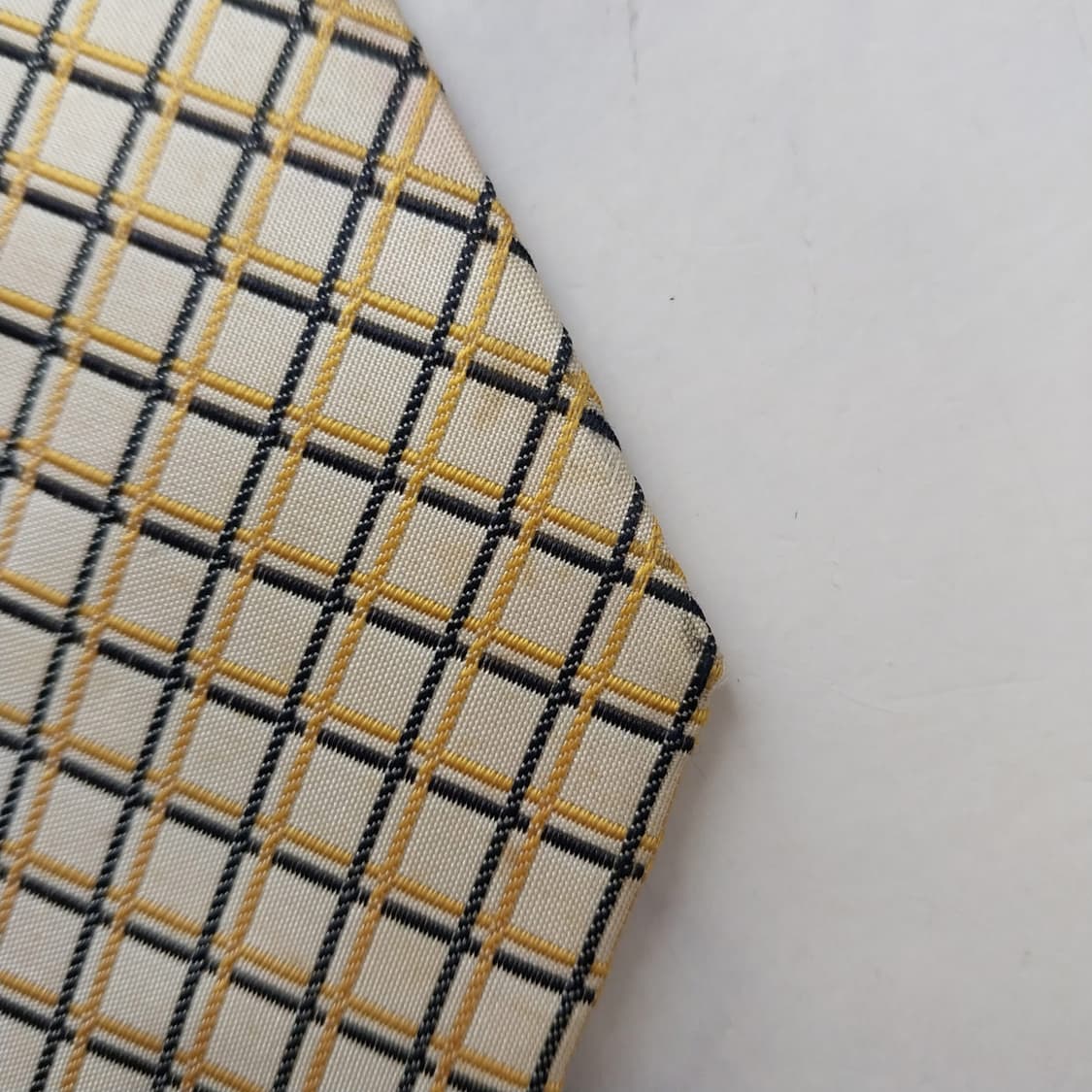 지방시 실크 베이지 체크 패턴 넥타이 10cm B등급 K2491
 상품이미지5