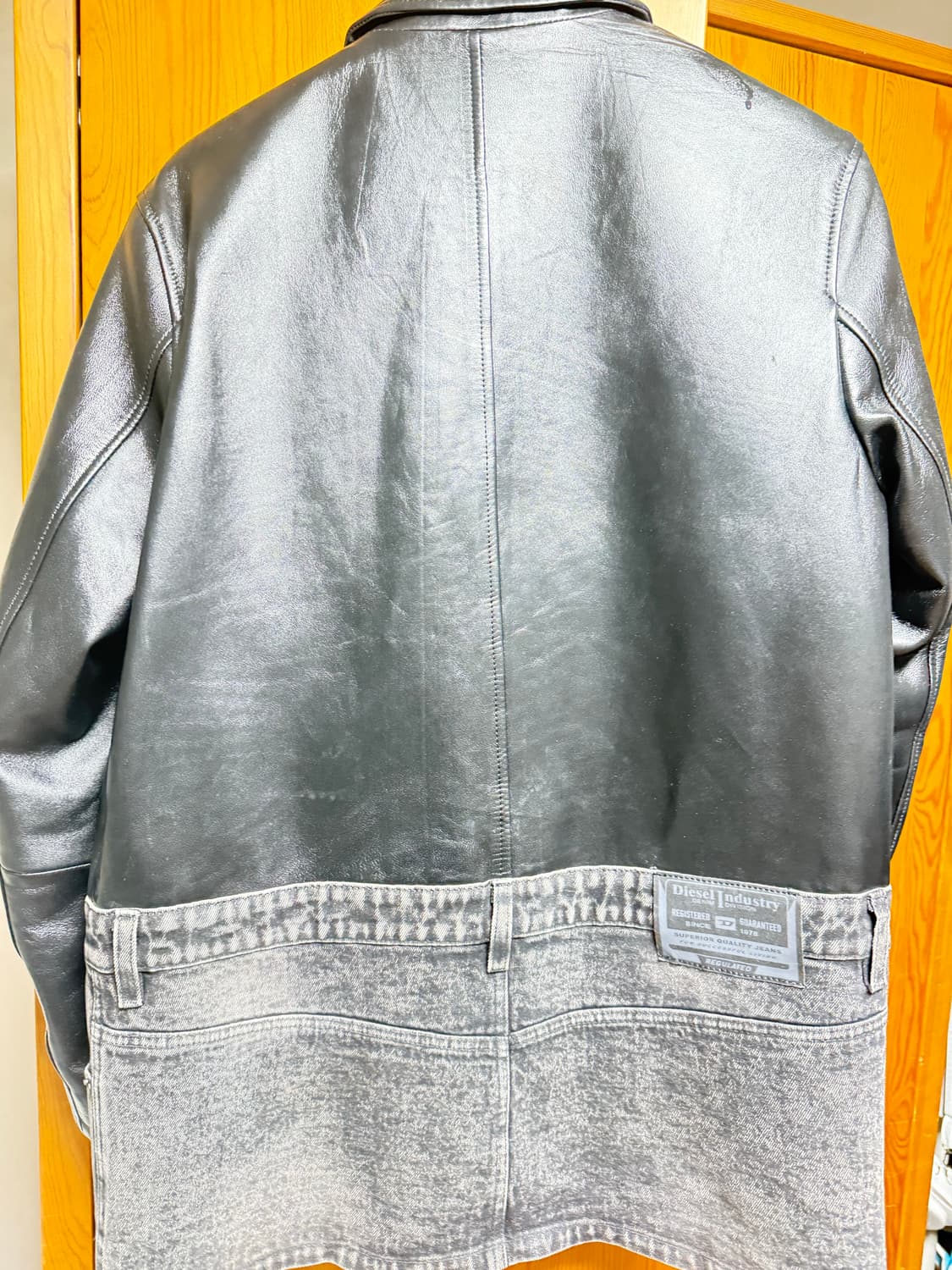 디젤 양가죽 데님 코트 상품이미지2