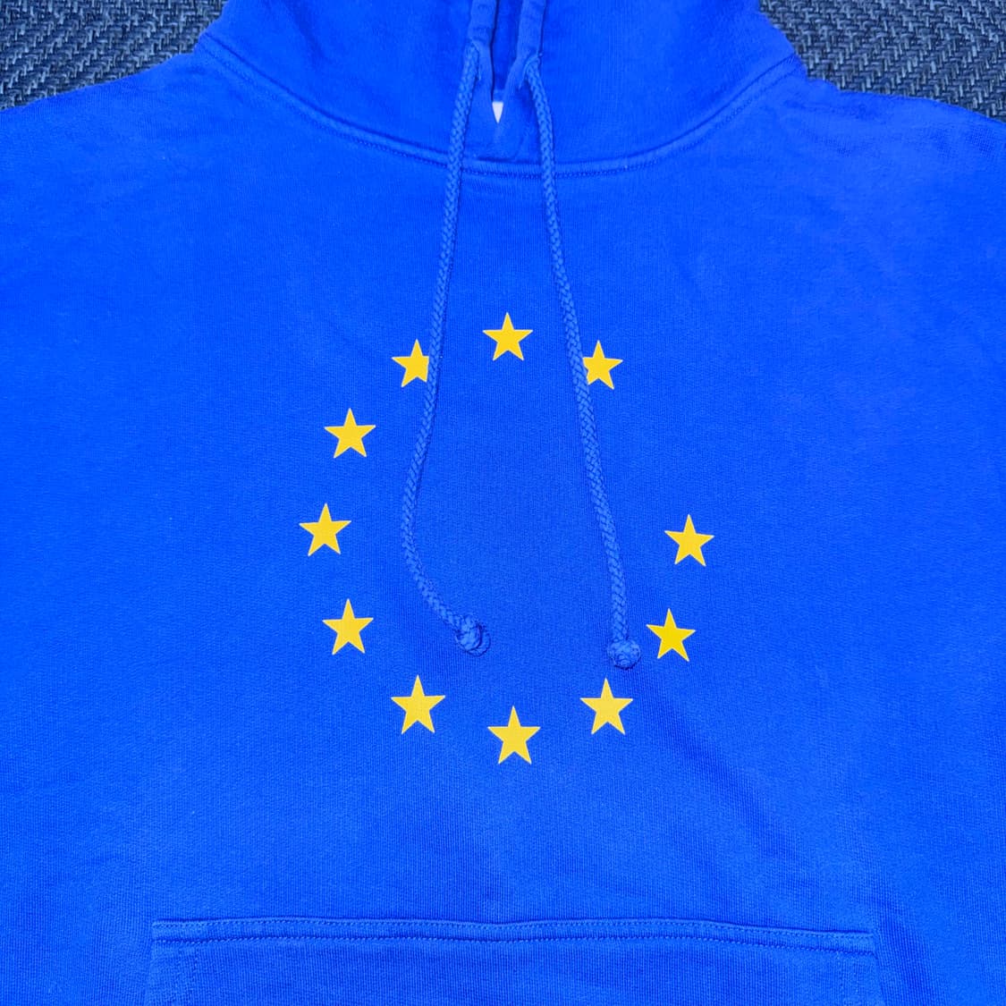 수베니어 유로 후드티 상품이미지3