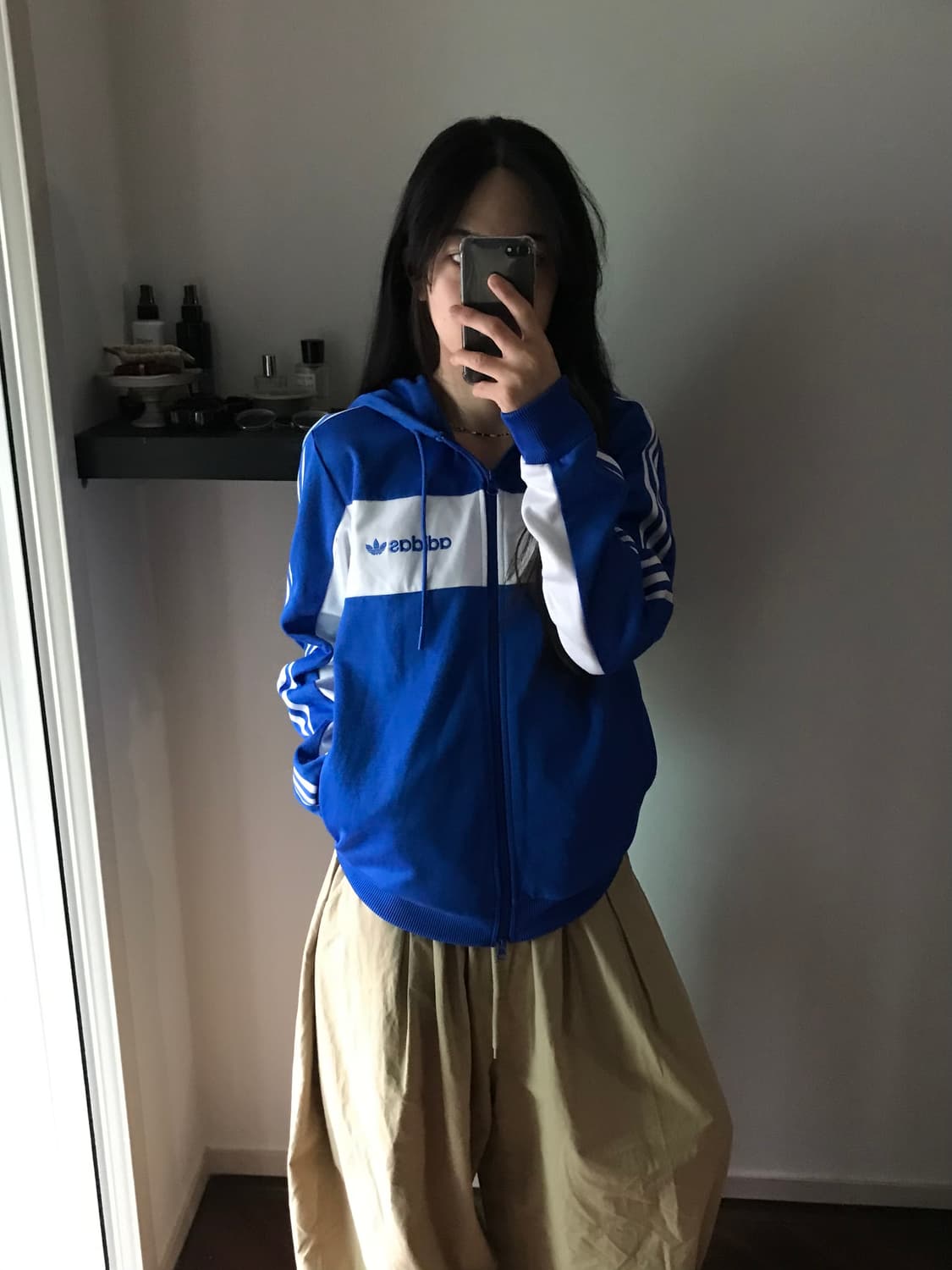 아디다스 스펠아웃 블루 화이트 후드 트랙탑 져지 상품이미지3