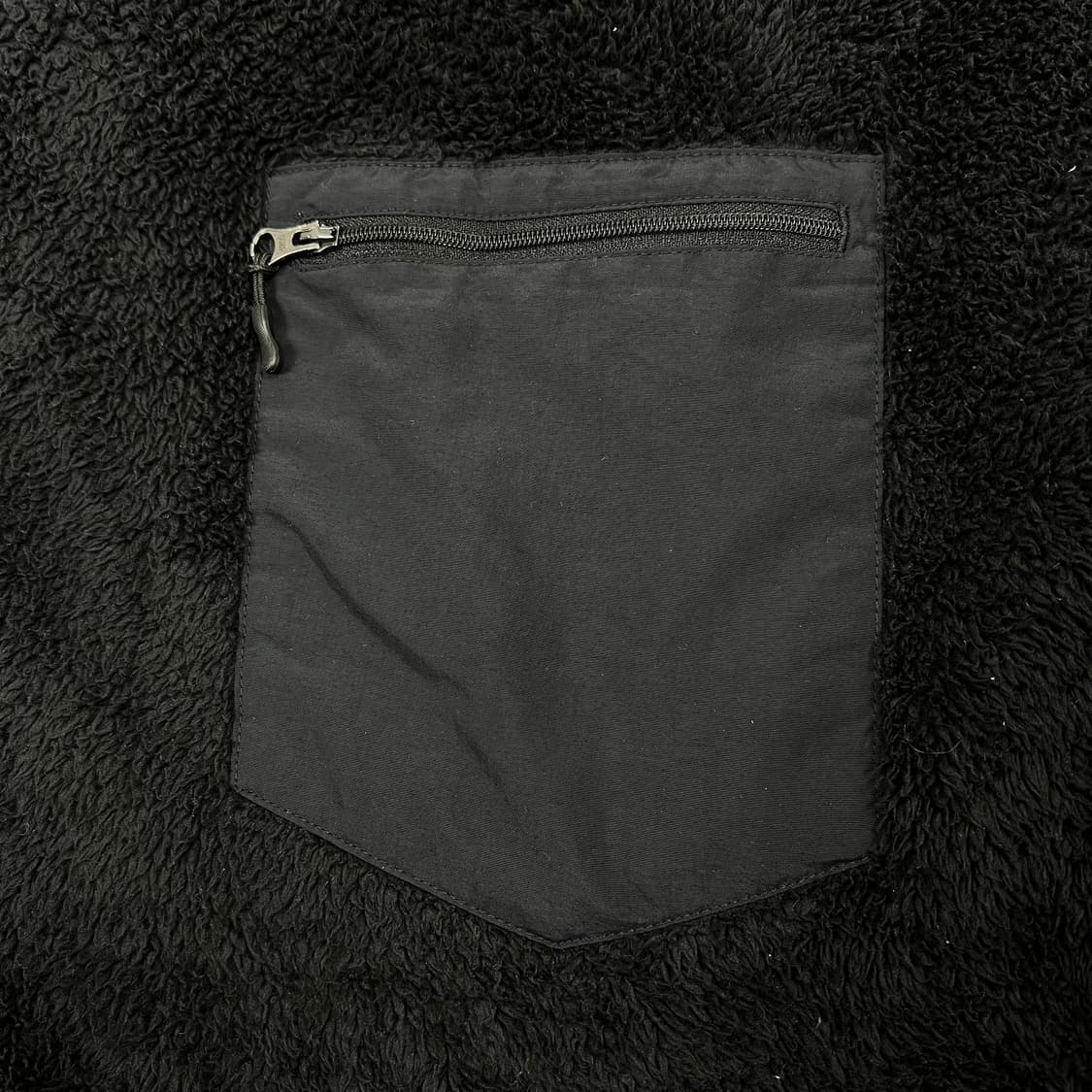 유니클로 x 엔지니어드가먼츠 플리스 맨투맨i 상품이미지5