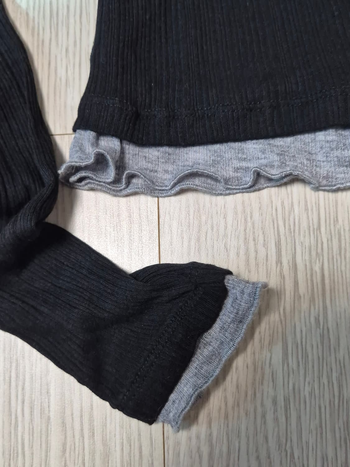 에잇세컨즈 레이어드 티셔츠 상품이미지2