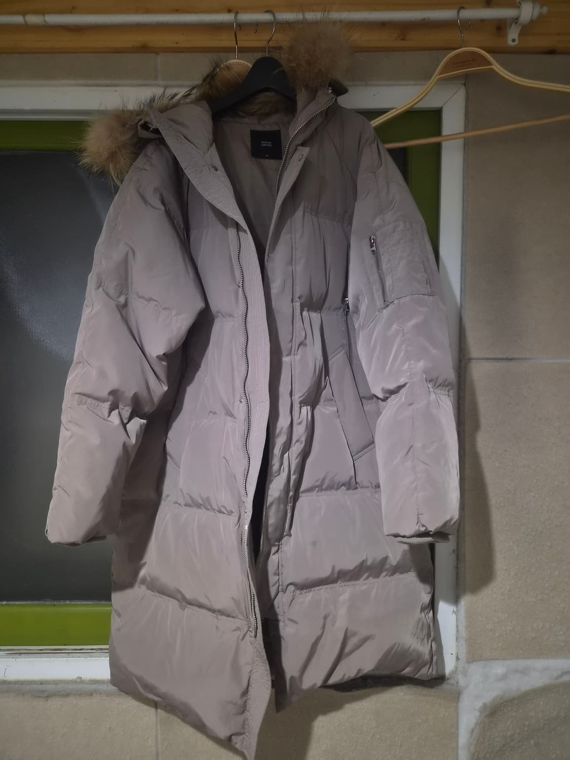 Design United 빅사이즈 여성 롱패딩 사이즈 110 상품이미지2