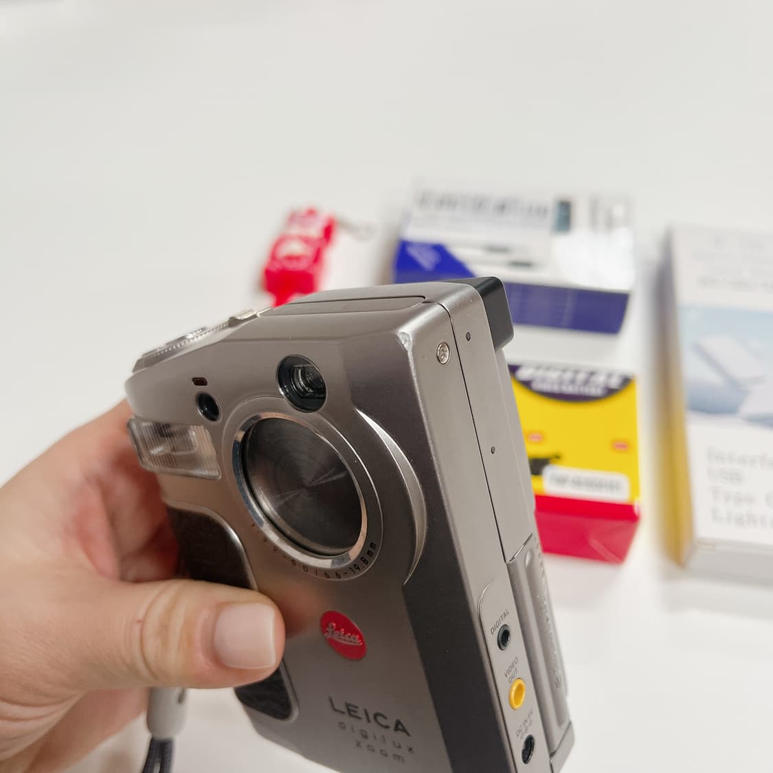 라이카라는 이름만으로도 ❤️ Leica digilux zoom 상품이미지10