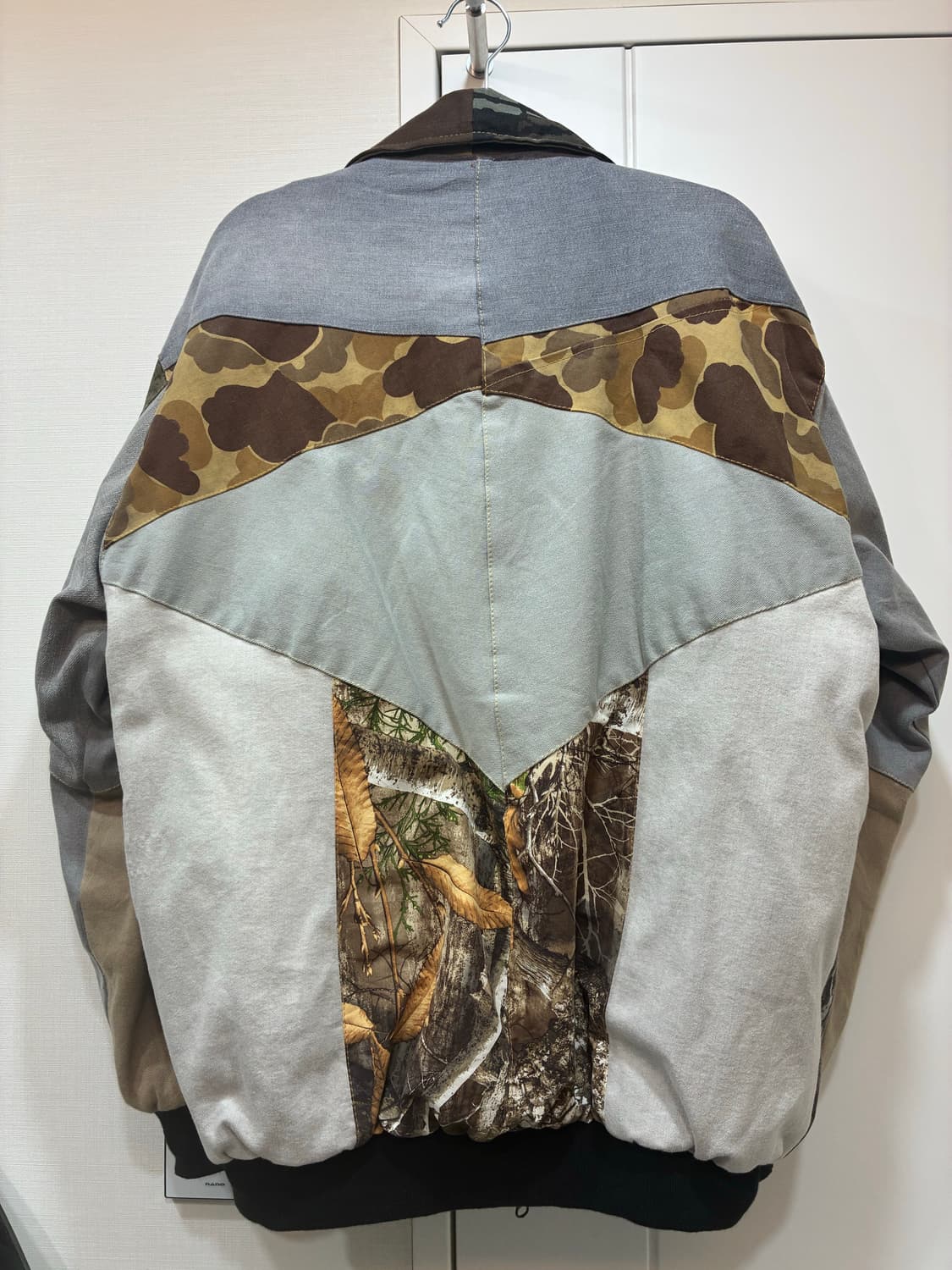 칼하트 런던 빈티지 상품이미지3