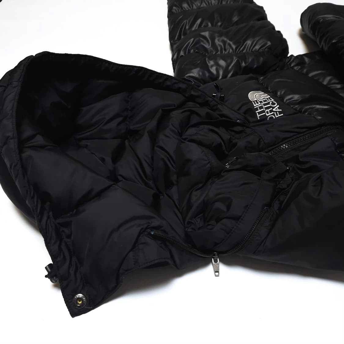 노스페이스 700 눕시2 구스다운 패딩 자켓 블랙 상품이미지4