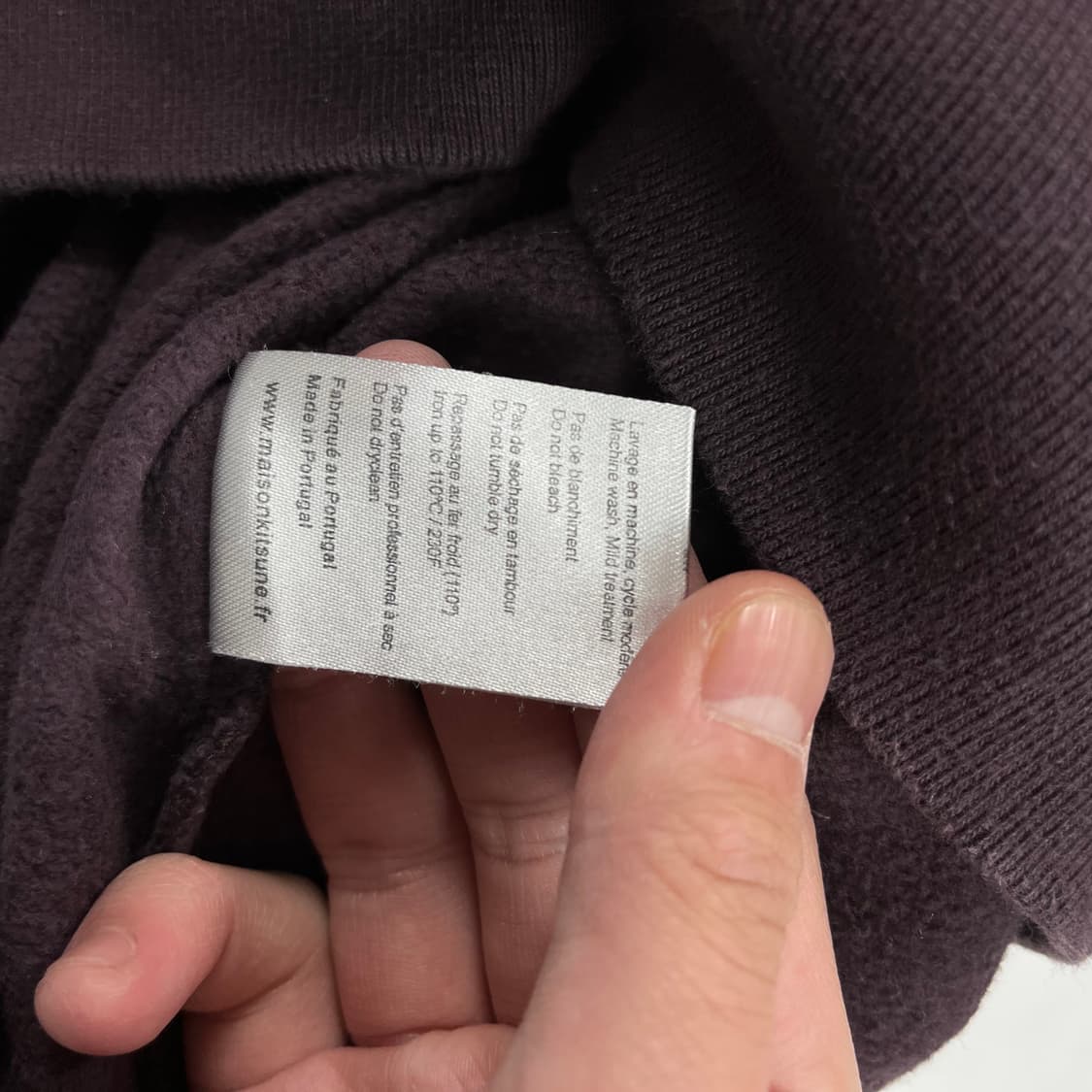 메종키츠네 퍼플 스펠아웃 맨투맨 상품이미지5