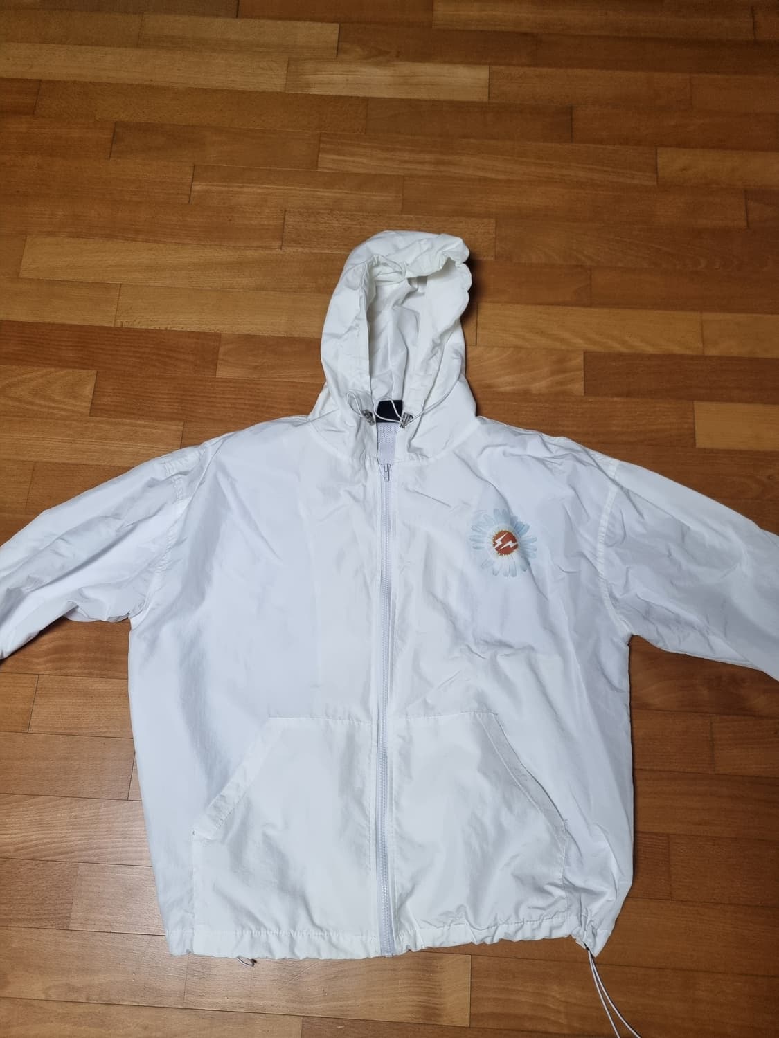 옷 일괄 (맨투맨, 바람막이) 상품이미지1