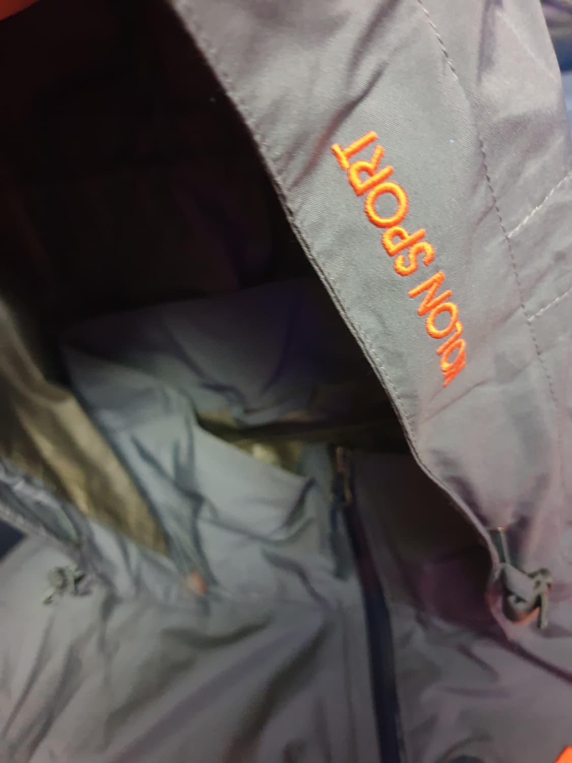 (빈티지) 코오롱스포츠 고어텍스 WELDING 바람막이 자켓 (100) 상품이미지6