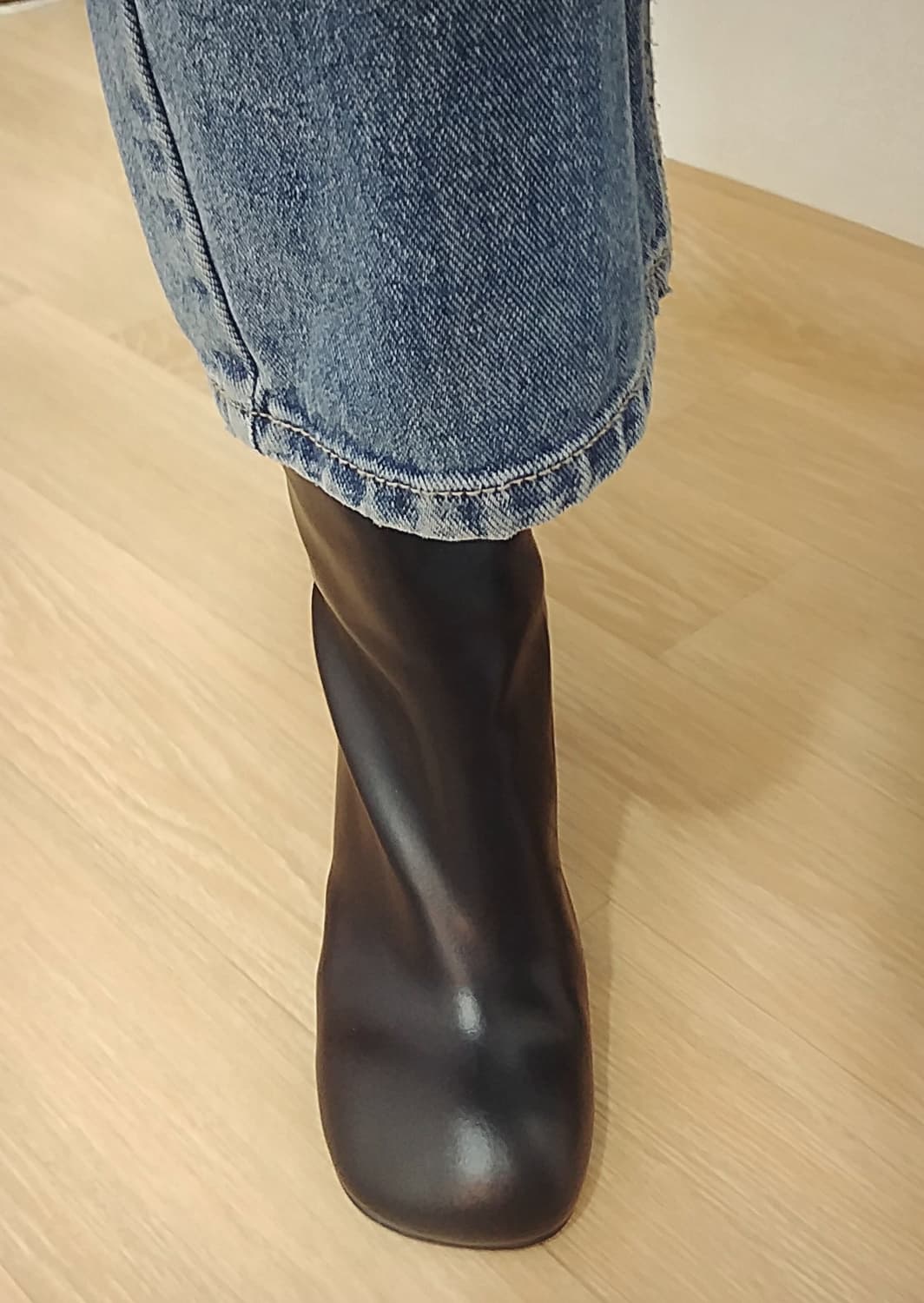 렉켄(REKKEN) 몬데나 앵클 부츠 블랙 /245 상품이미지9