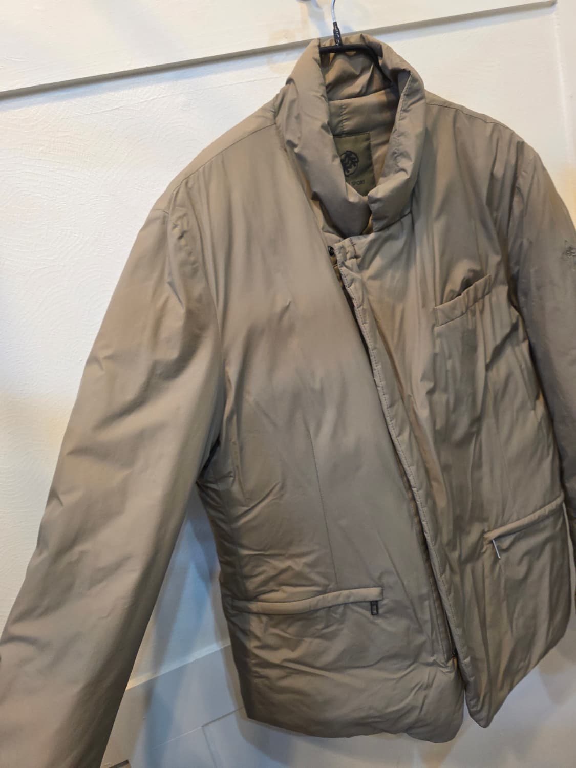 코오롱스포츠 베이지색 패딩 자켓 상품이미지3