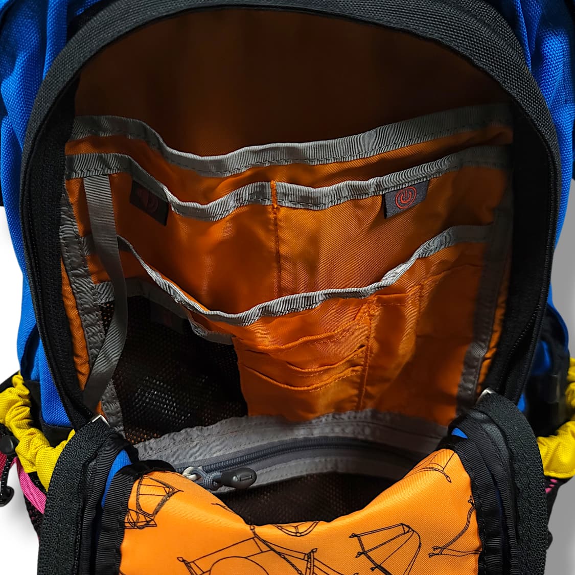 노스페이스 핫샷 스페셜에디션 멀티컬러 백팩 상품이미지8