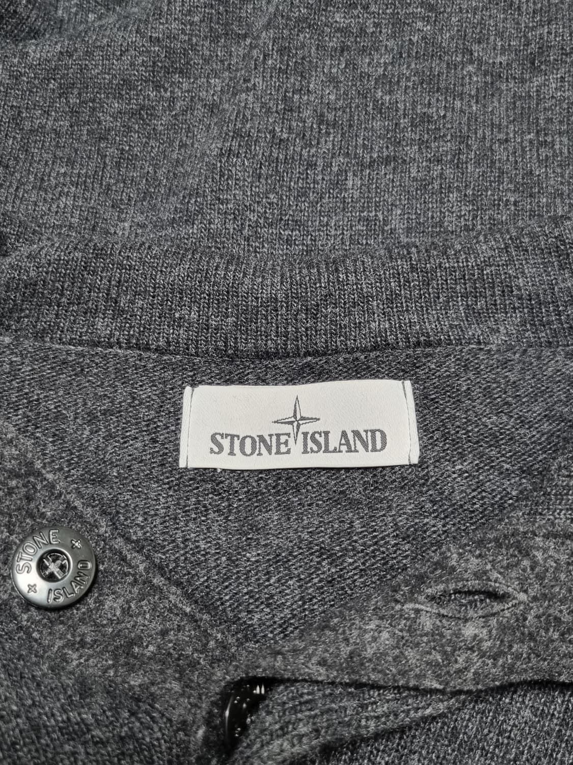 스톤아일랜드 반집업 니트 상품이미지3