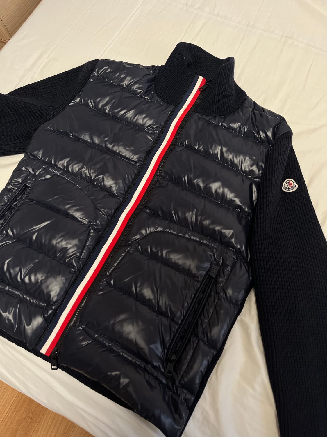 몽클레어 삼선 니트패딩 m 상품이미지1