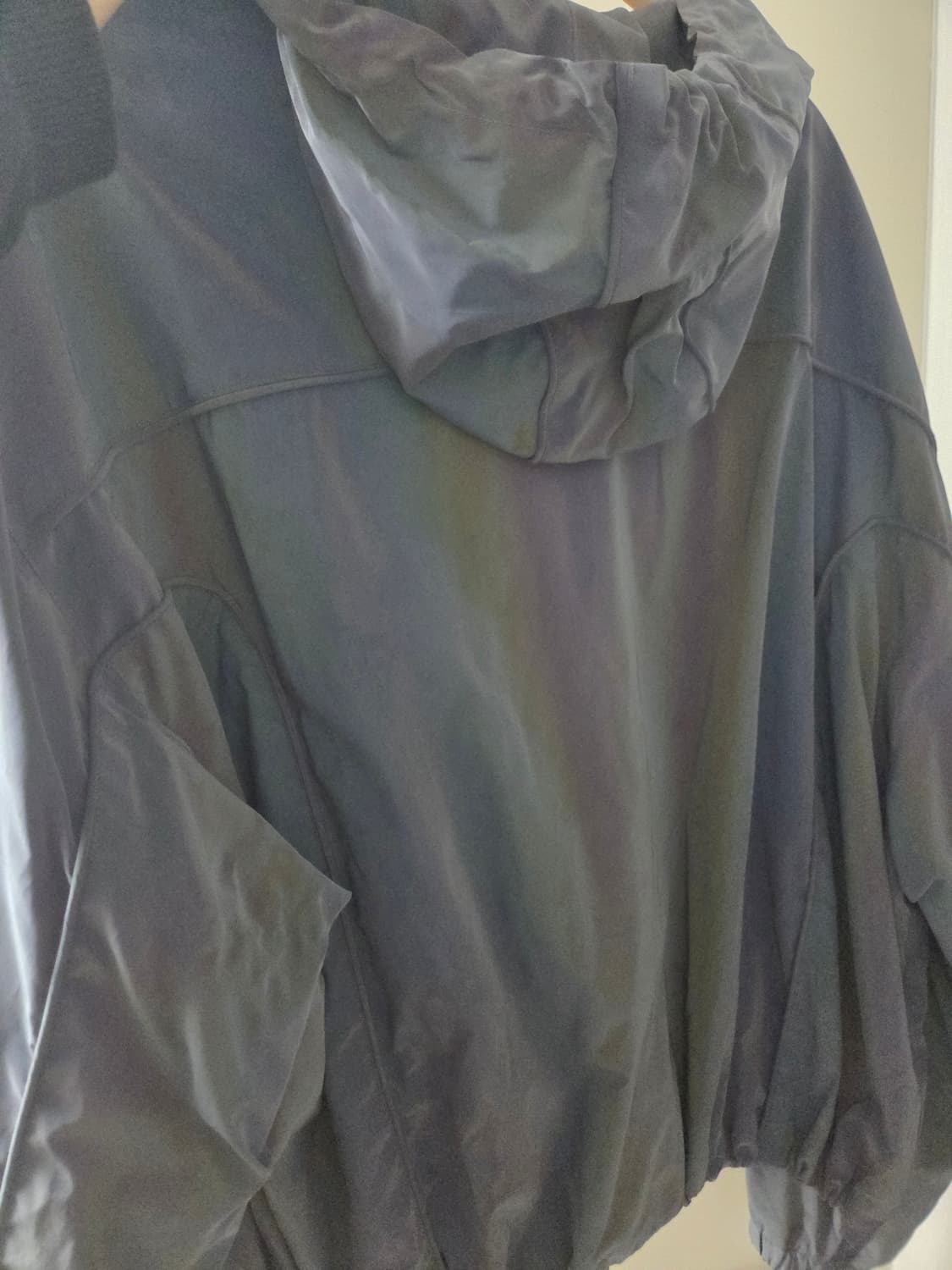 더 아이덴티티 프로젝트 curve string anorak jumper 상품이미지2