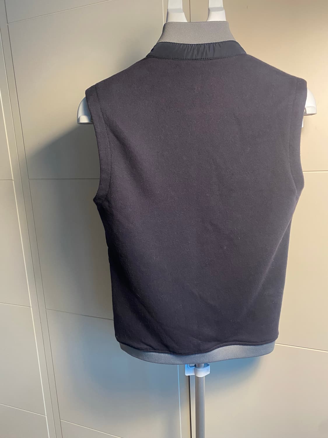 자라 MAN 남성 패딩 조끼 S 네이비 상품이미지4