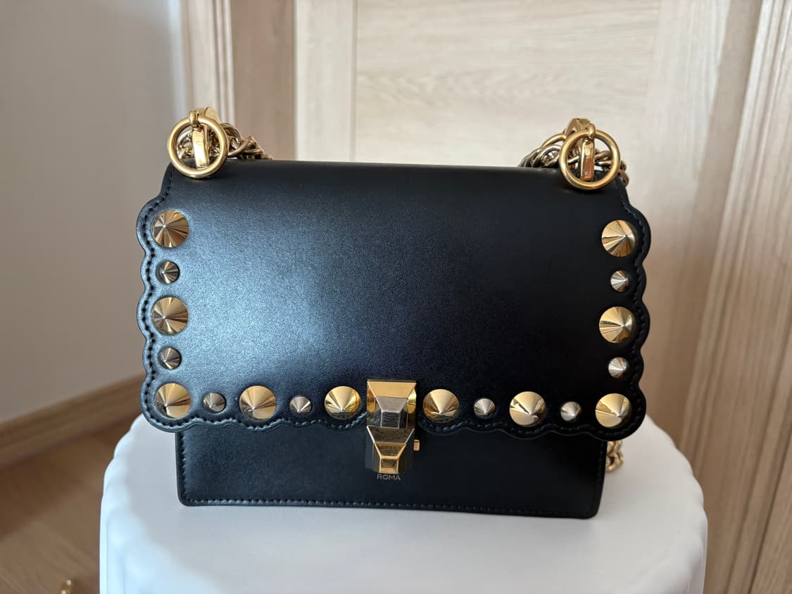 펜디 칸아이백 스몰  상품이미지1