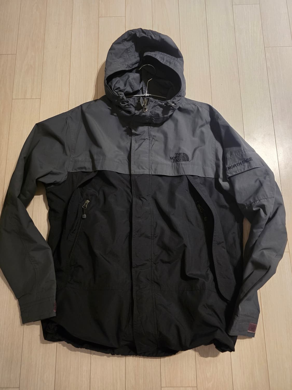 노스페이스 화이트라벨 바람막이 L 상품이미지2