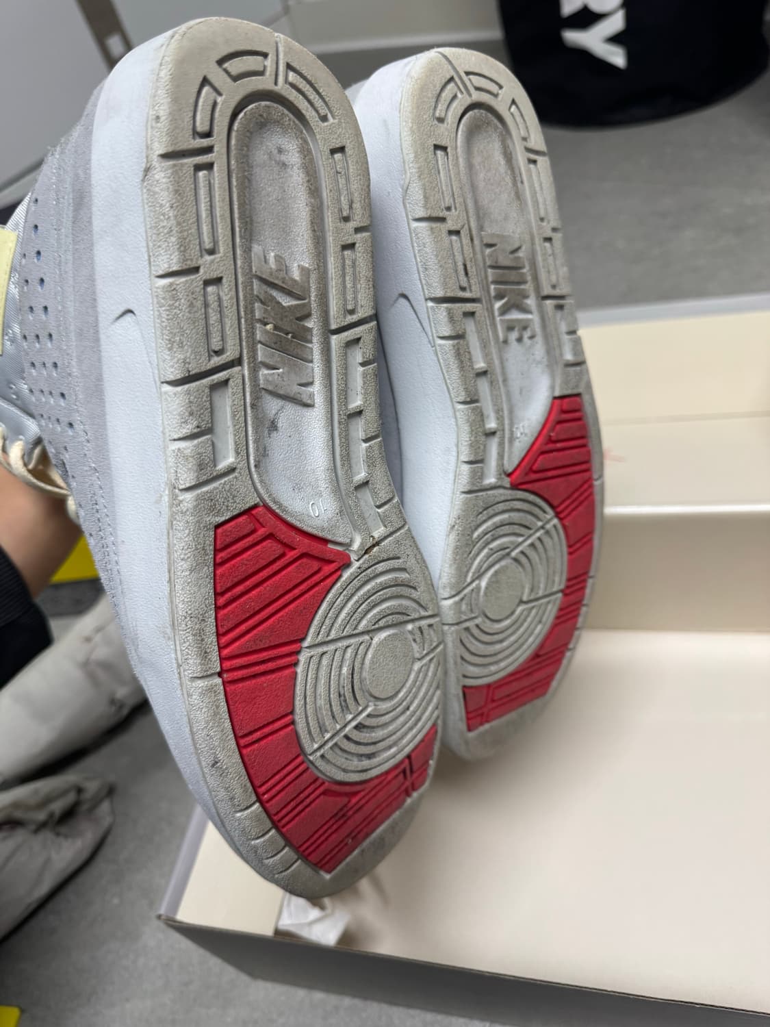 나이키 조던2 X 유니온 레트로 그레이 포그  상품이미지4