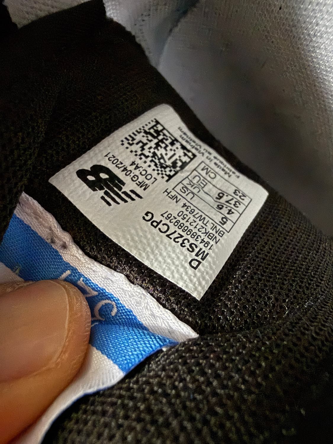 [230]뉴발란스(new balance) 327 검흰 스니커즈 상품이미지10