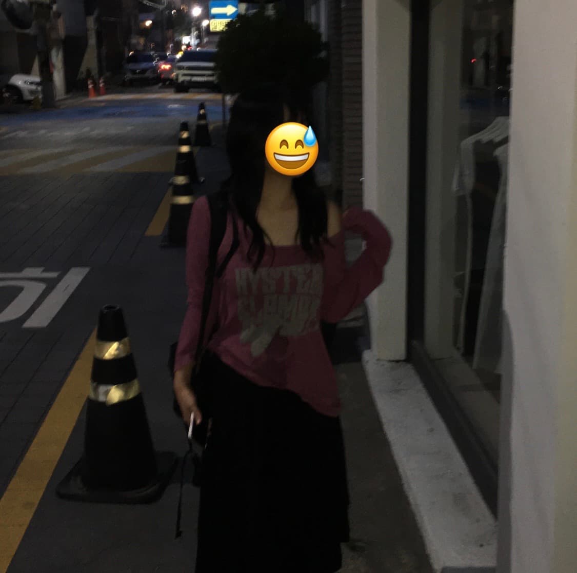 히스테릭 글래머 누워있는 히스걸 롱슬리브 상품이미지3