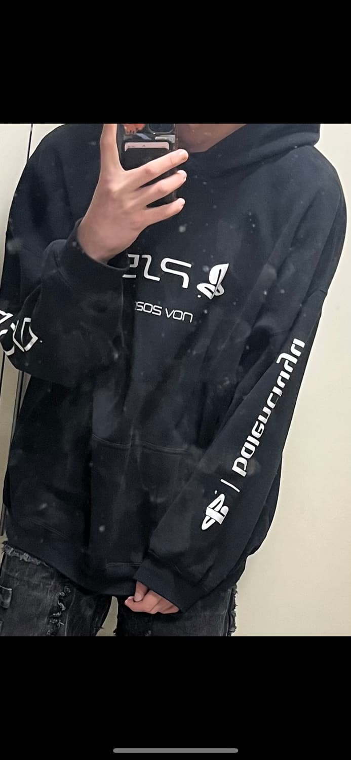 (디스트로이 론리 착용) 발렌시아가 ps5 hoodie  상품이미지4