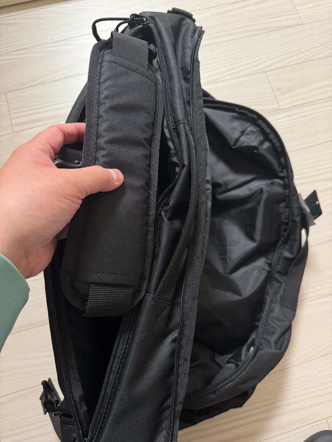 오클리 3 way 42L 백 상품이미지5