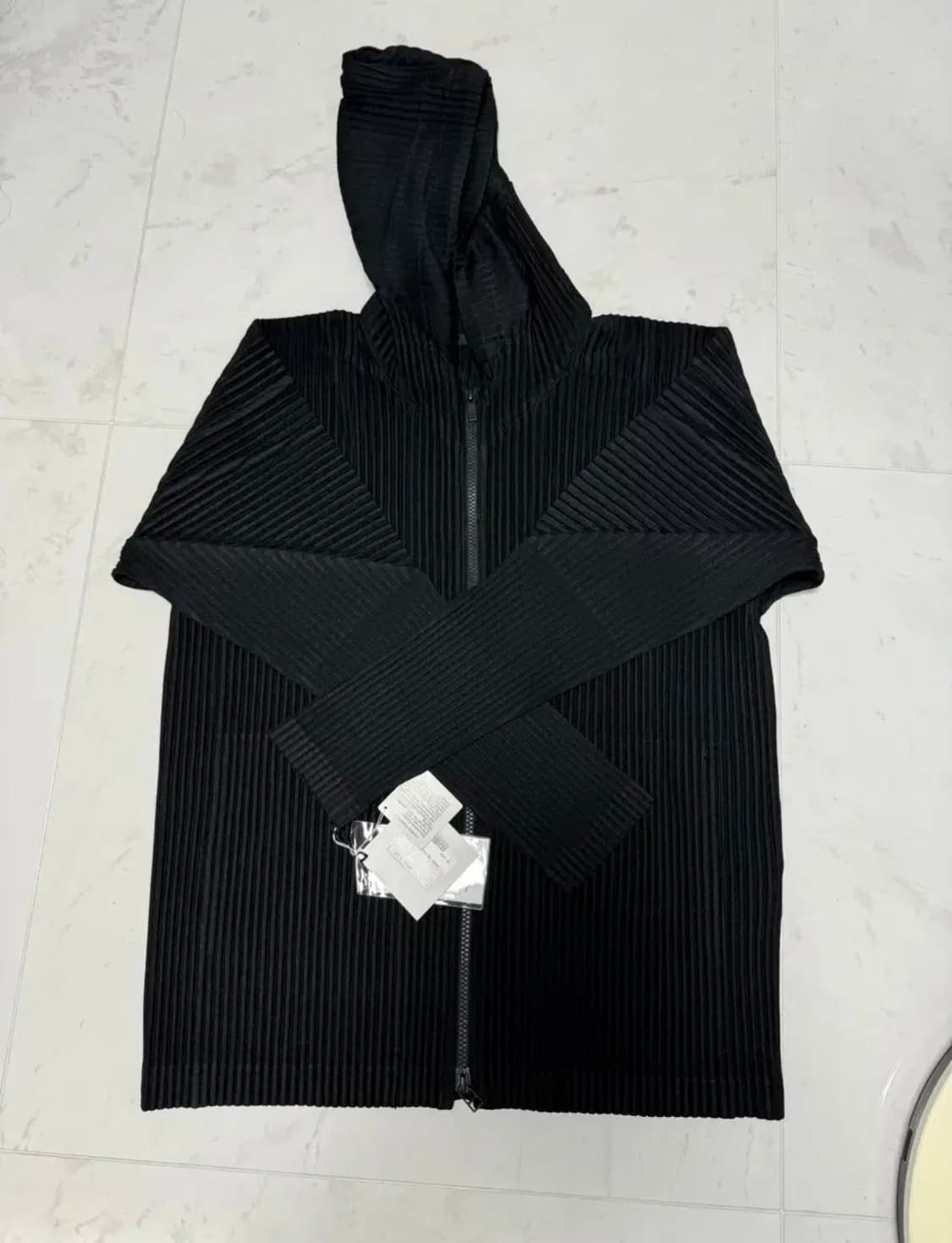 옴므플리세 후드집업 상품이미지1