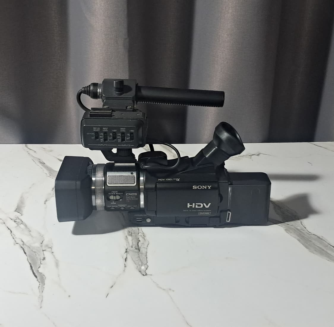 소니 HDV 핸디캠 HVR-A1N 미니DV 방송용 카메라 상품이미지1