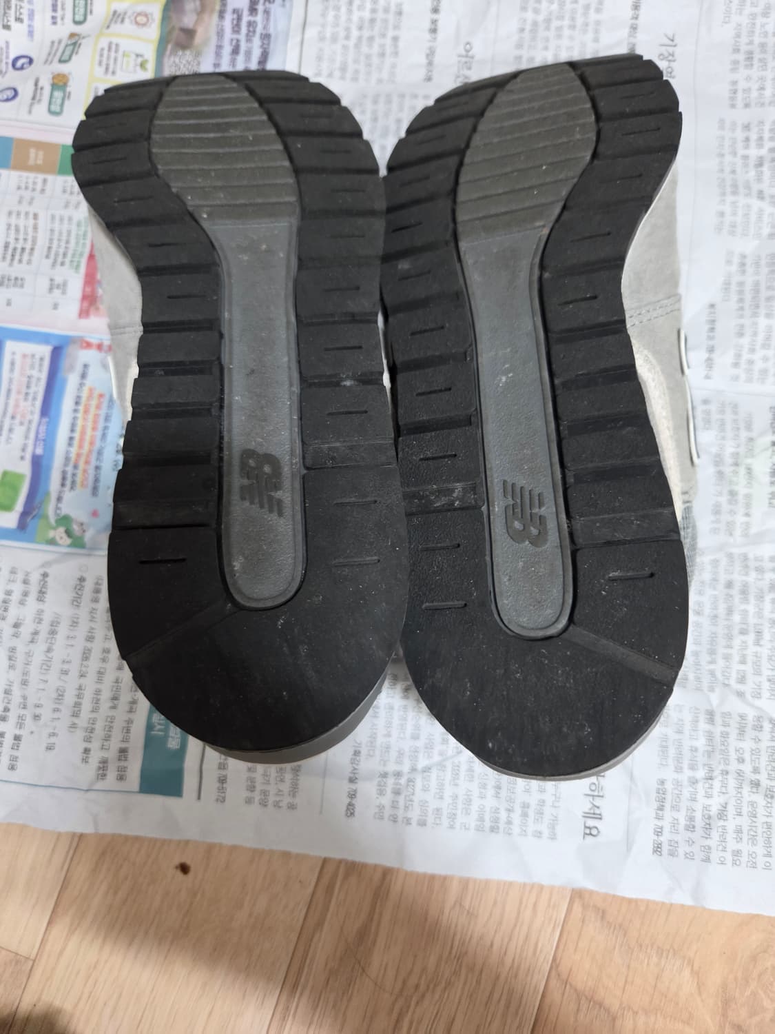 뉴발란스 996 255 팝니다 상품이미지5