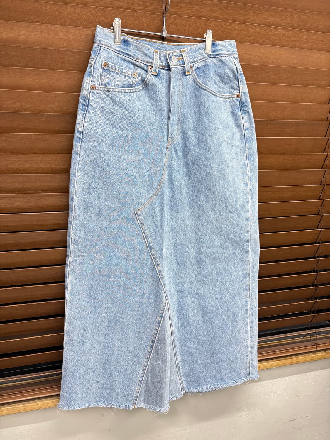 리바이스 빈티지 커스텀 데님 스커트 상품이미지3